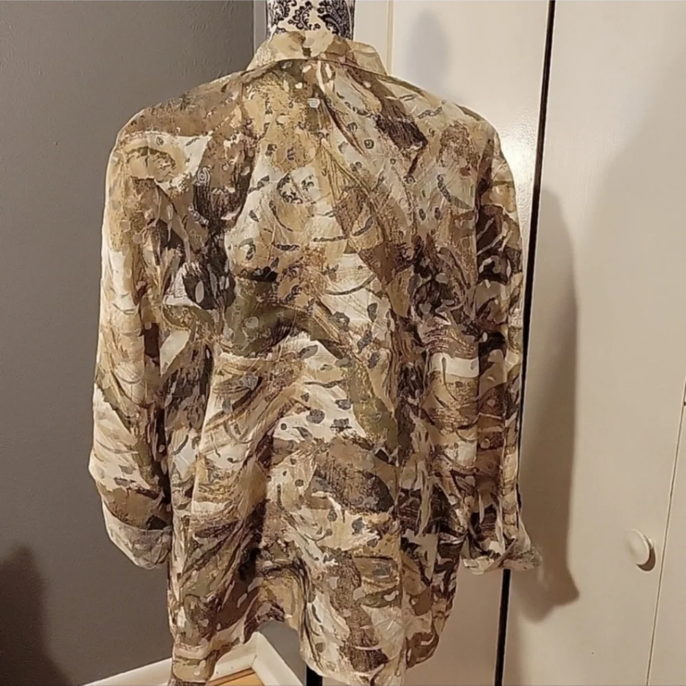 Ruby Rd Button Down Top - Picture 5 of 6